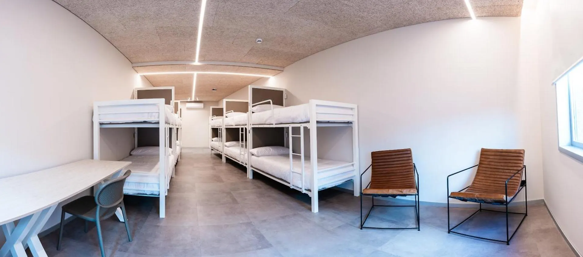 Lamia Bbk Women Hostel-Solo Mujeres Bilbao 0*,  España